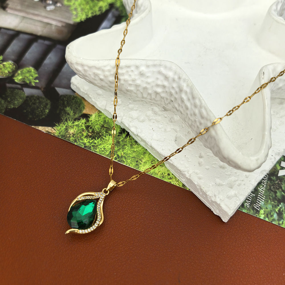 Stainless steel necklace