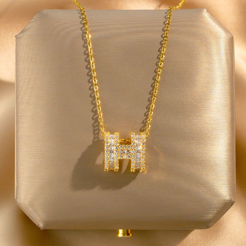 Stainless steel necklace