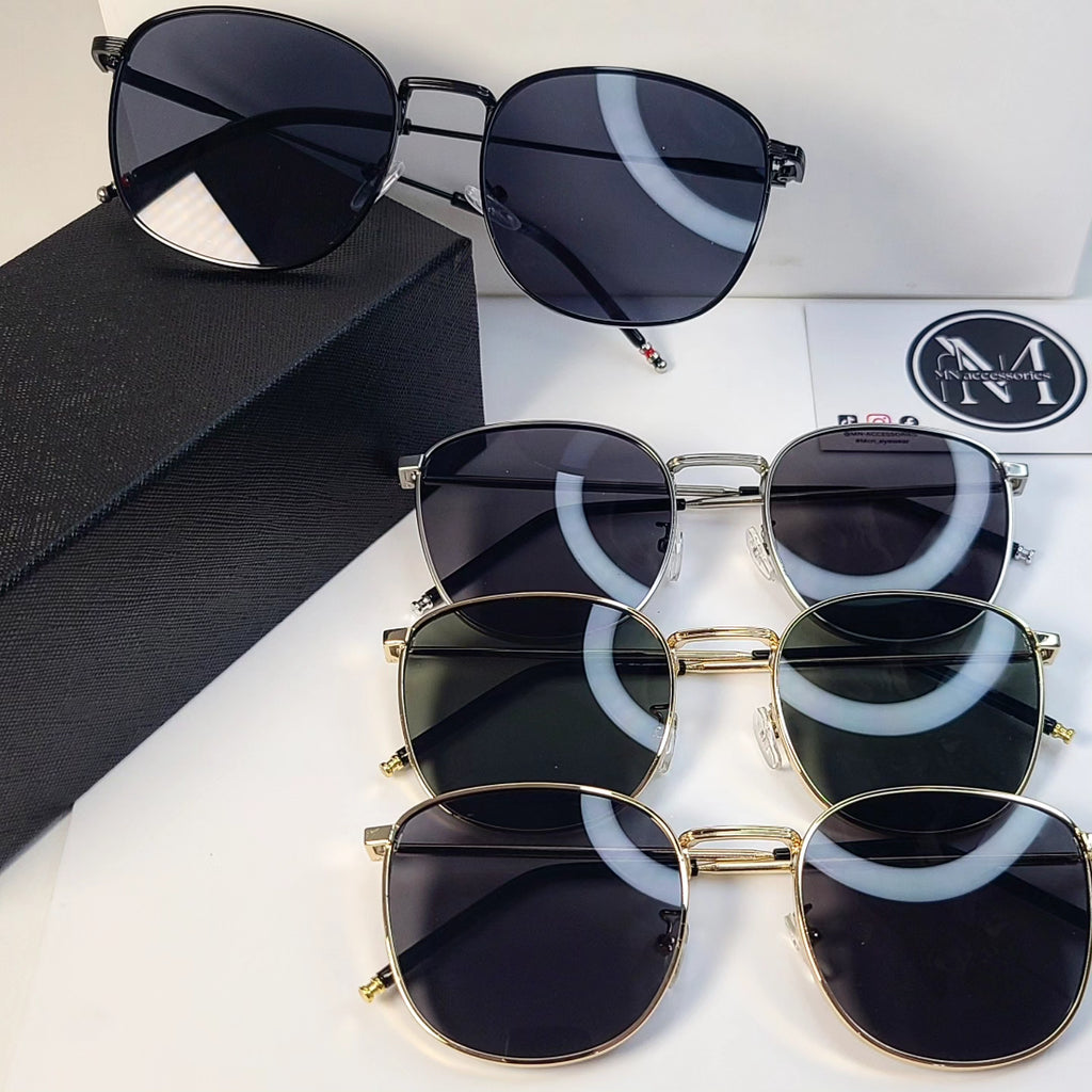 Metallic shades by Naul