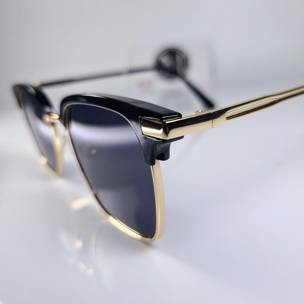 Metallic shades by Naul