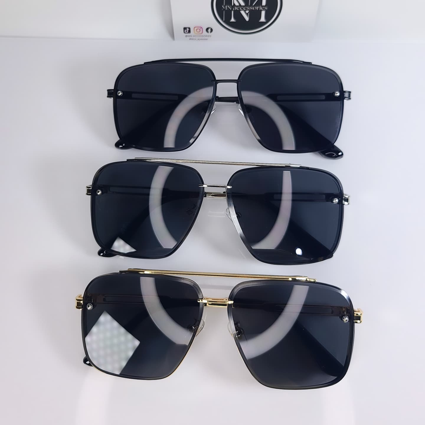 Metallic shades by Naul