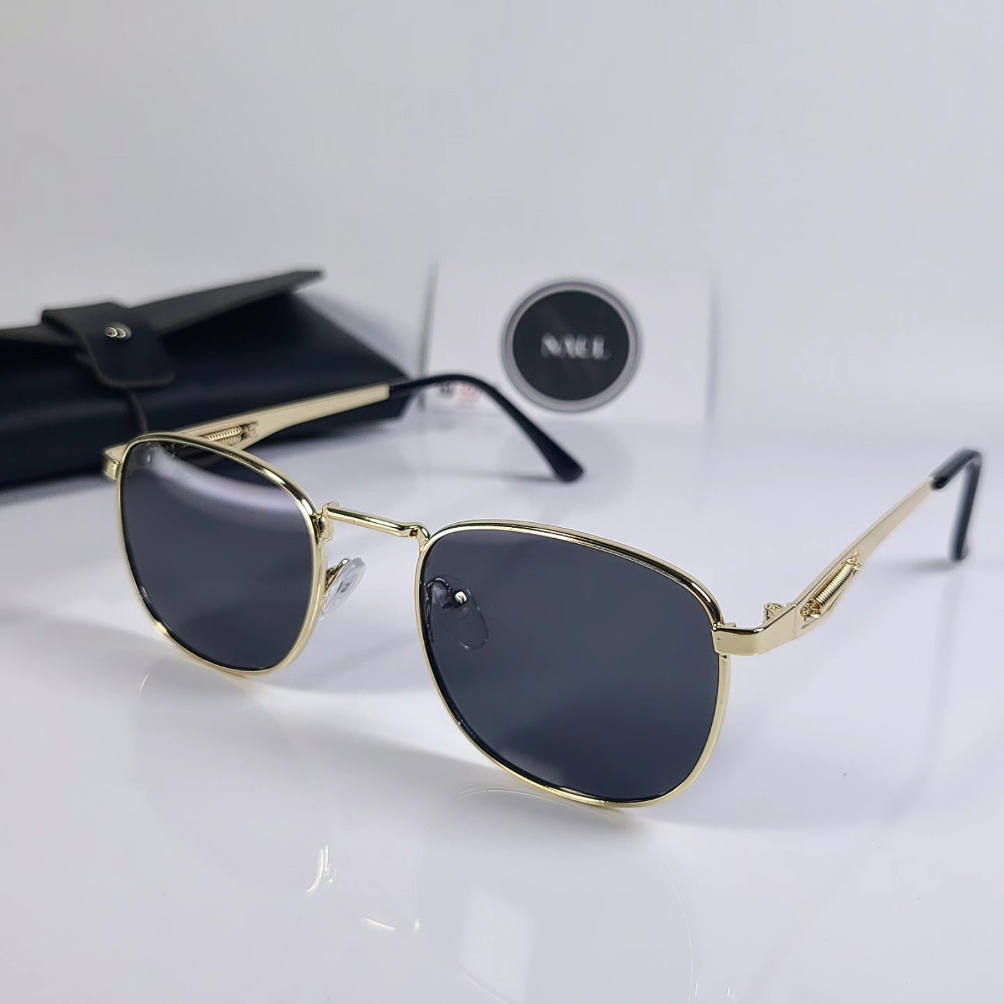 Metallic shades by Naul