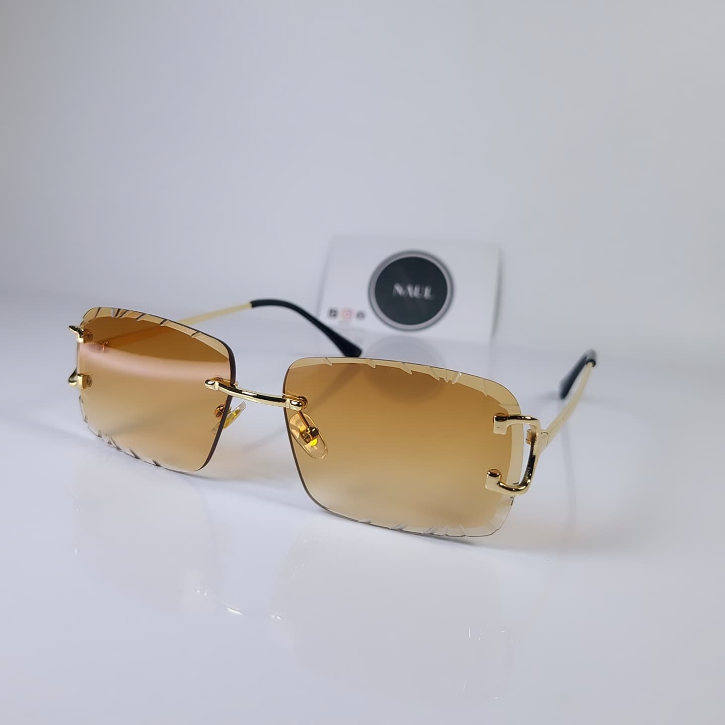 Rimless shades by Naul