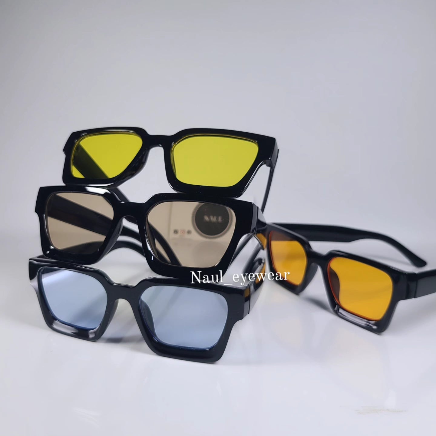 Retro shades by Naul
