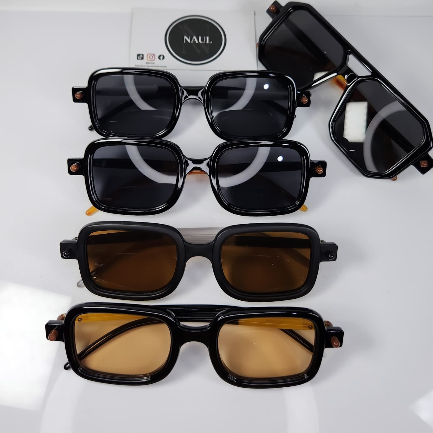 Vintage shades by Naul