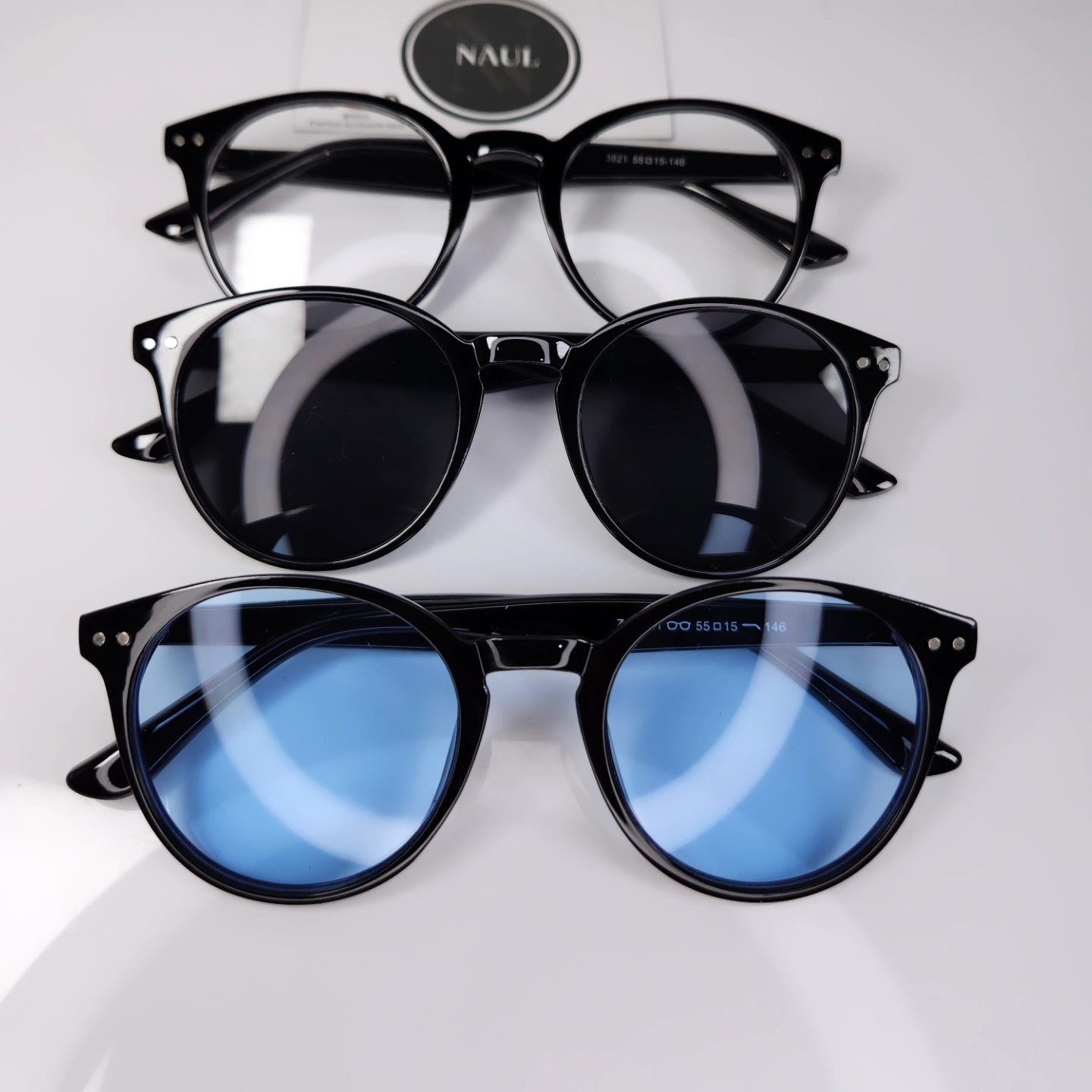 Retro shades by Naul