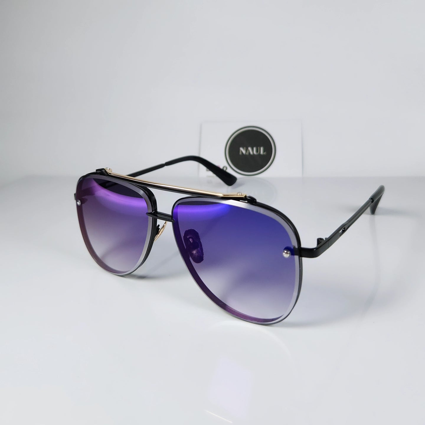 AURA SHADES