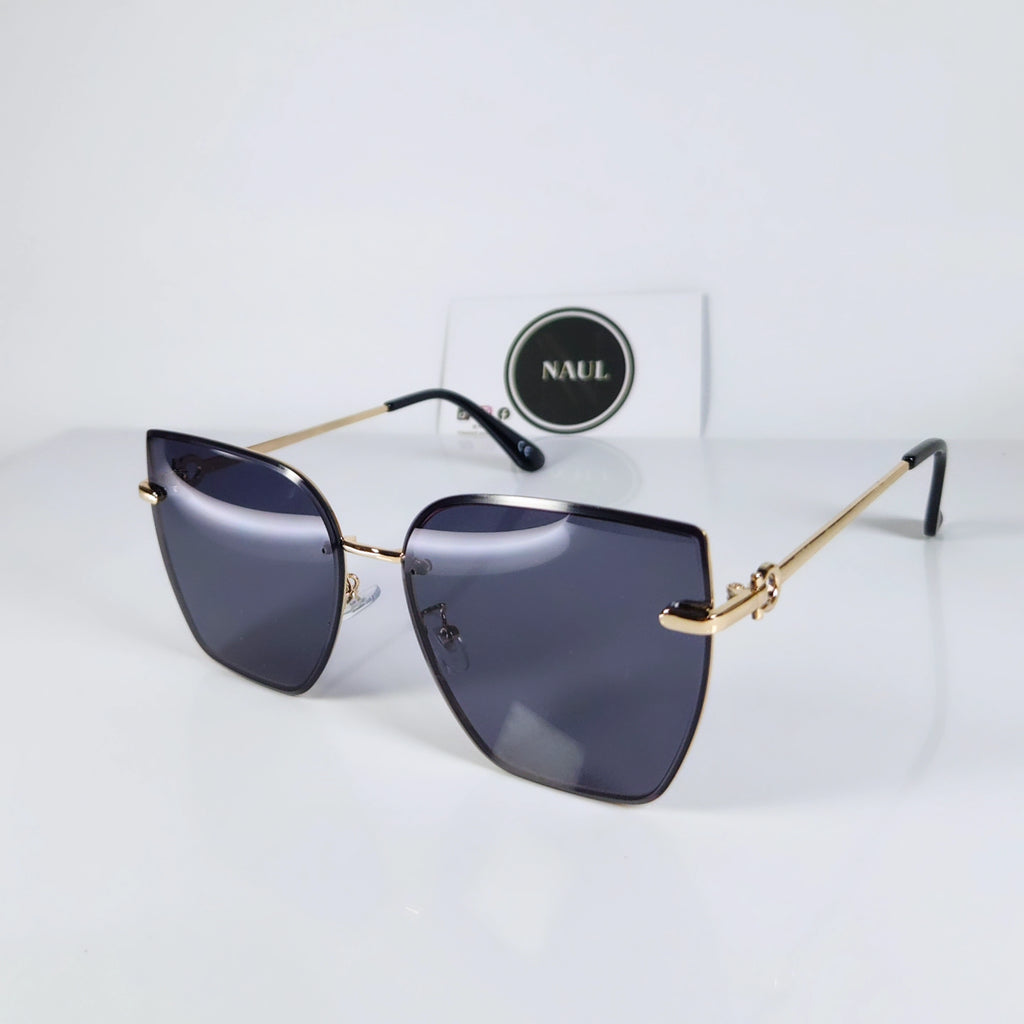 ICONIC SHADES