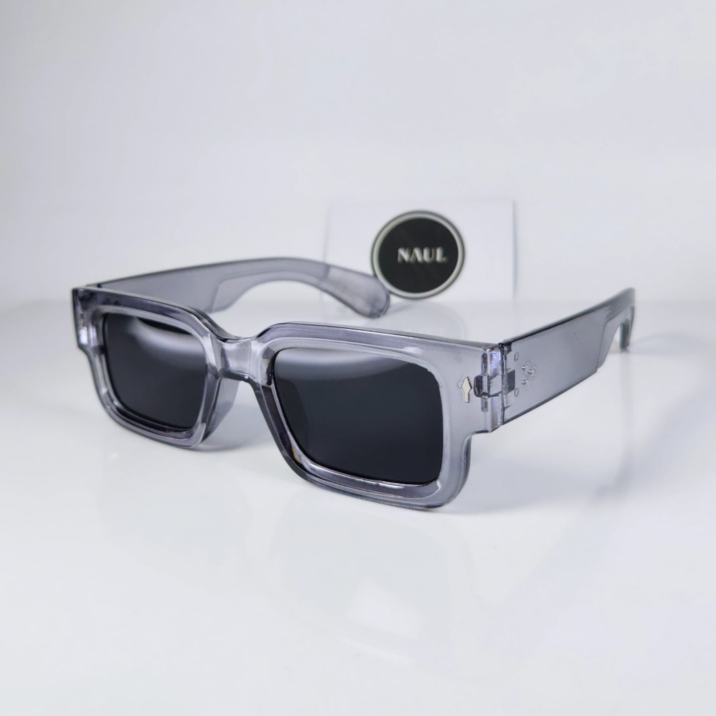 Retro shades by Naul