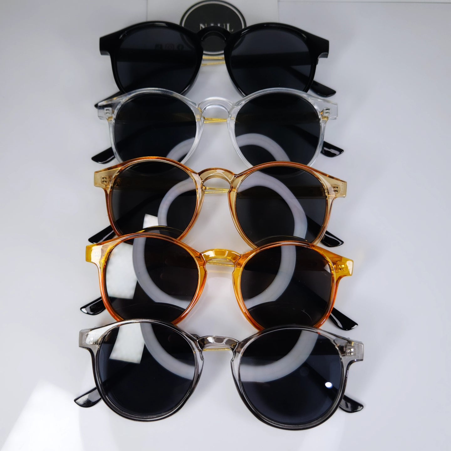 Retro shades by Naul