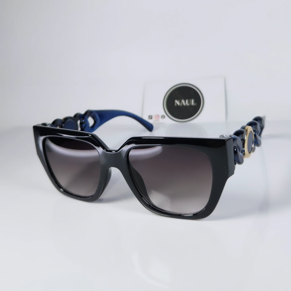 ICONIC SHADES