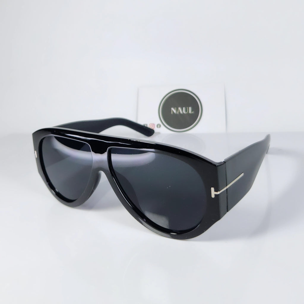 ICONIC SHADES