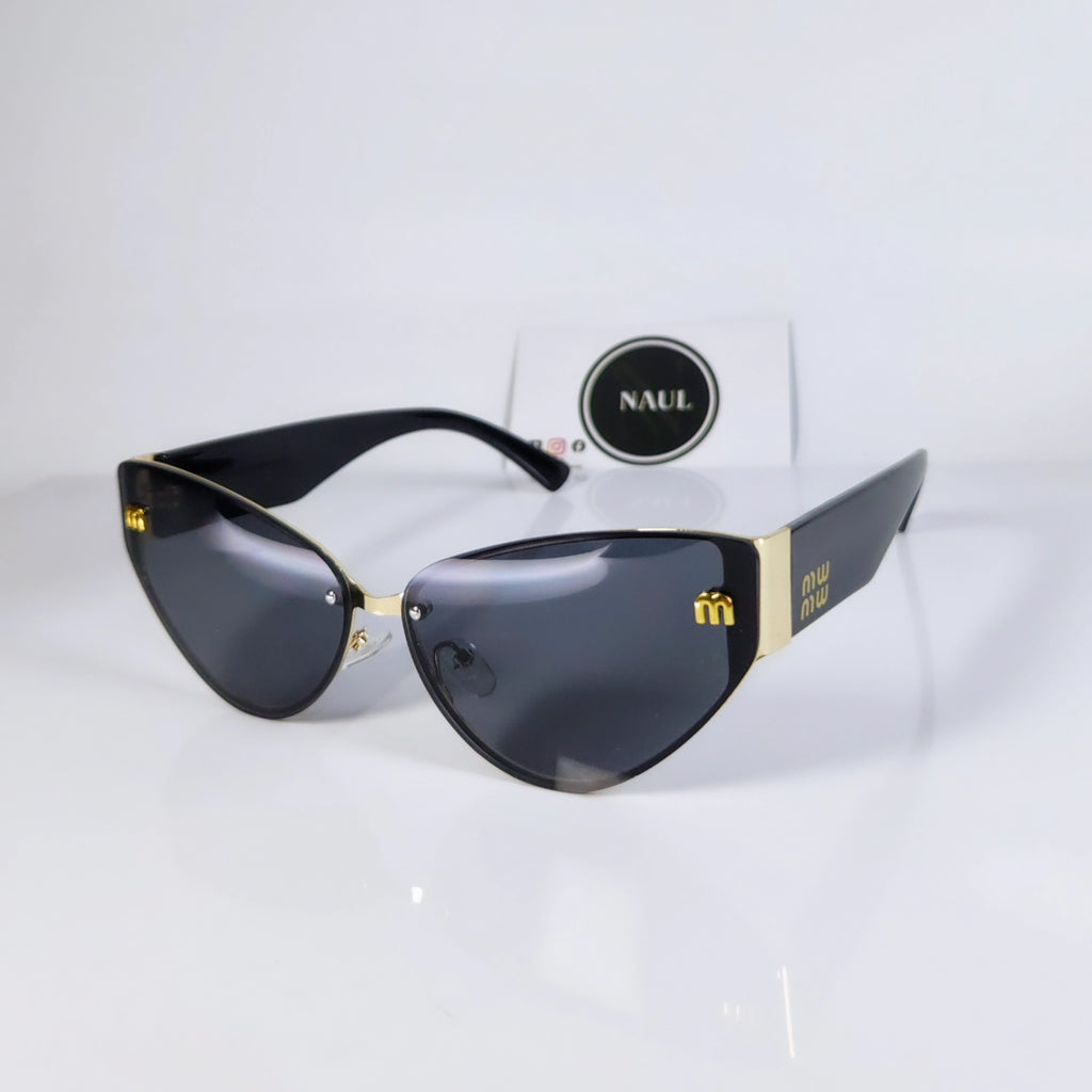 ICONIC SHADES