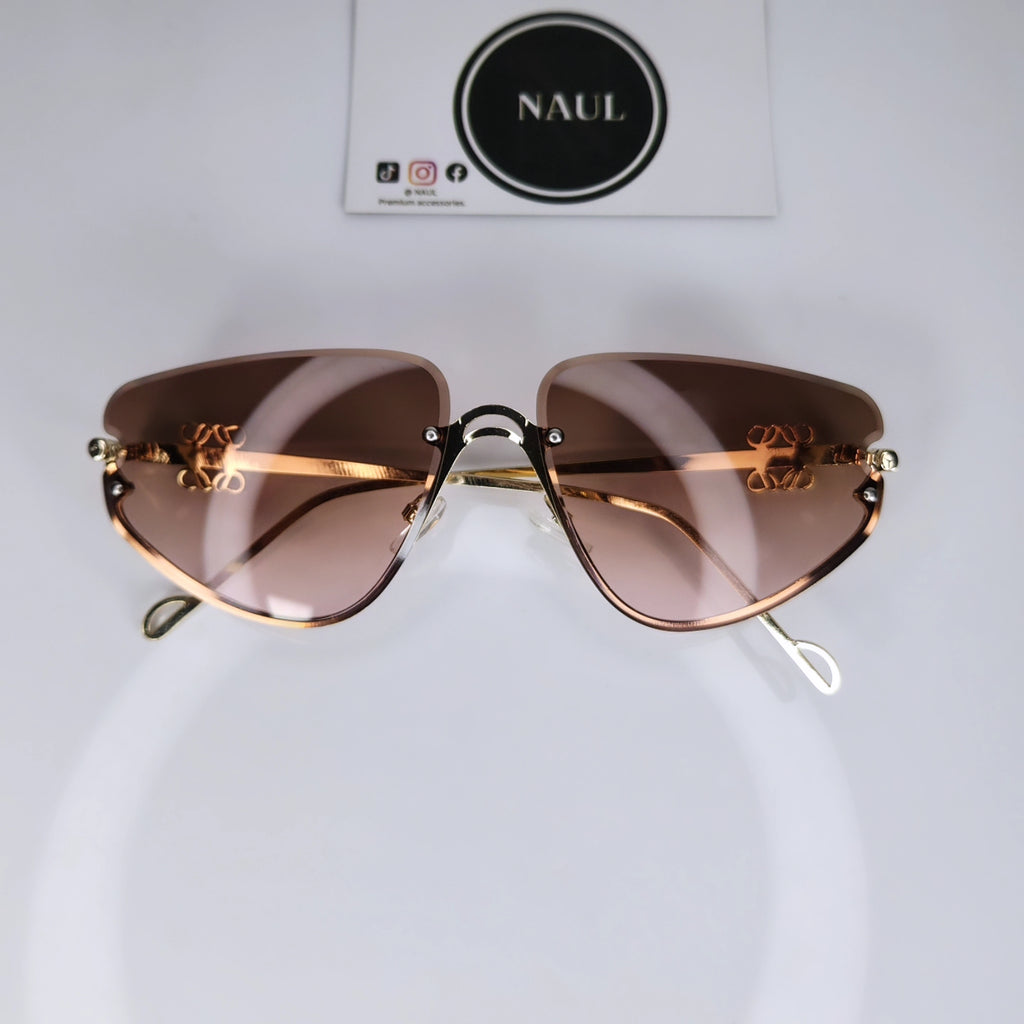 ICONIC SHADES