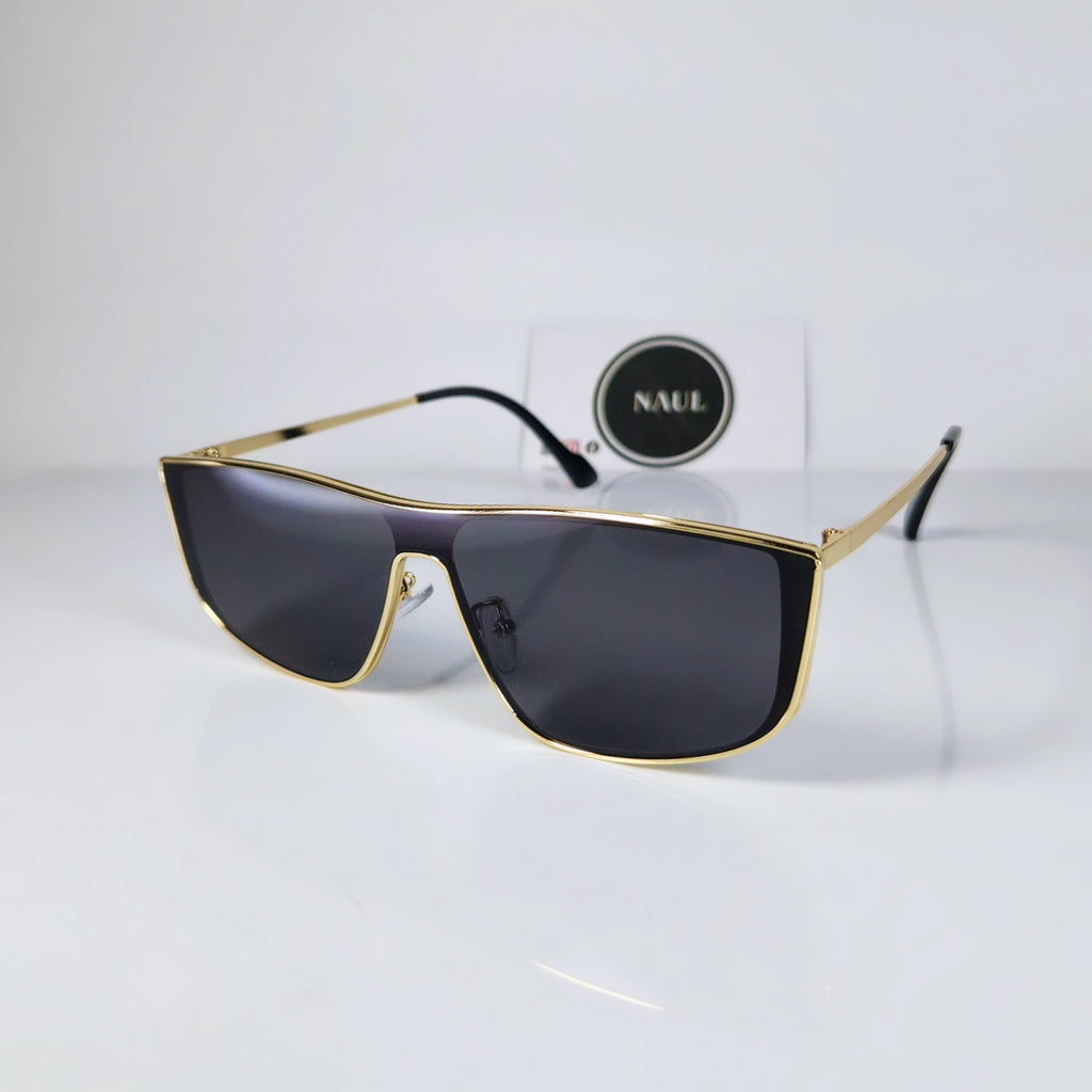 ICONIC SHADES
