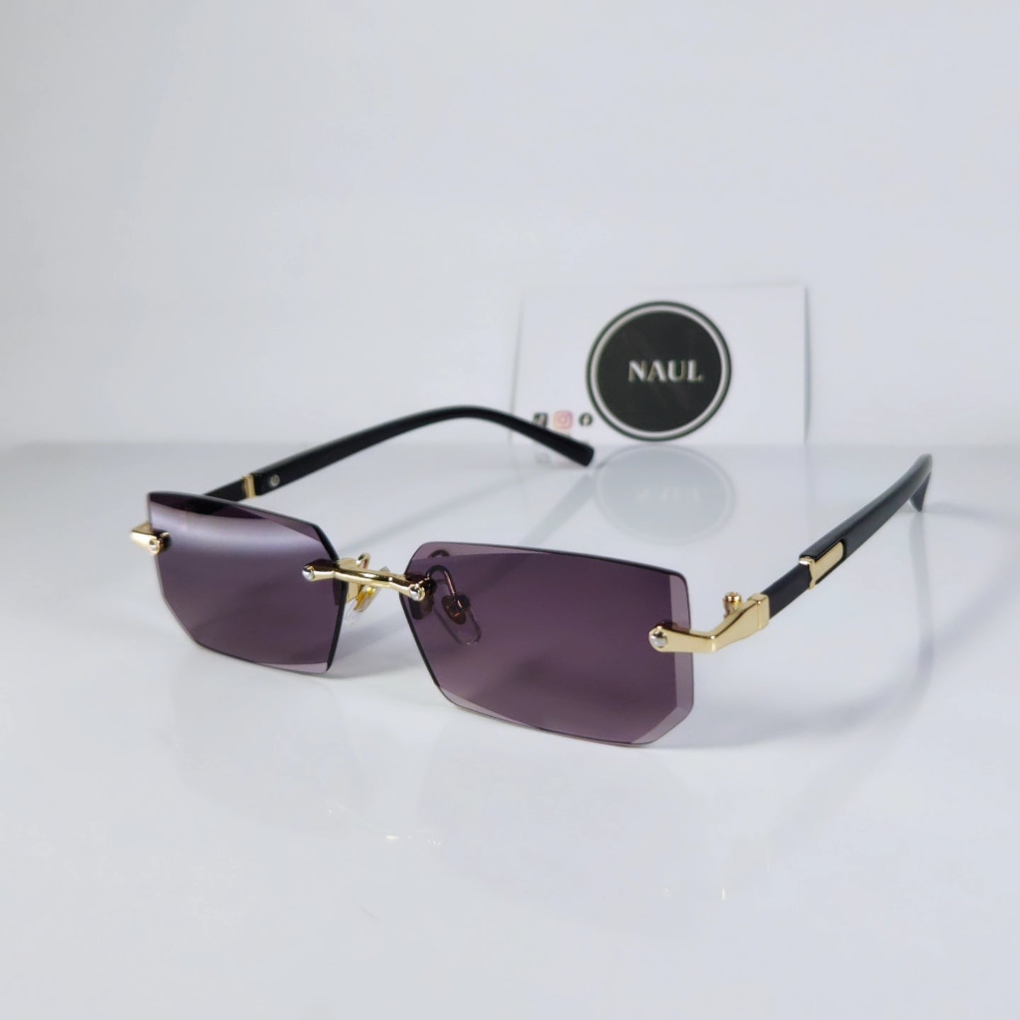 Rimless shades by Naul