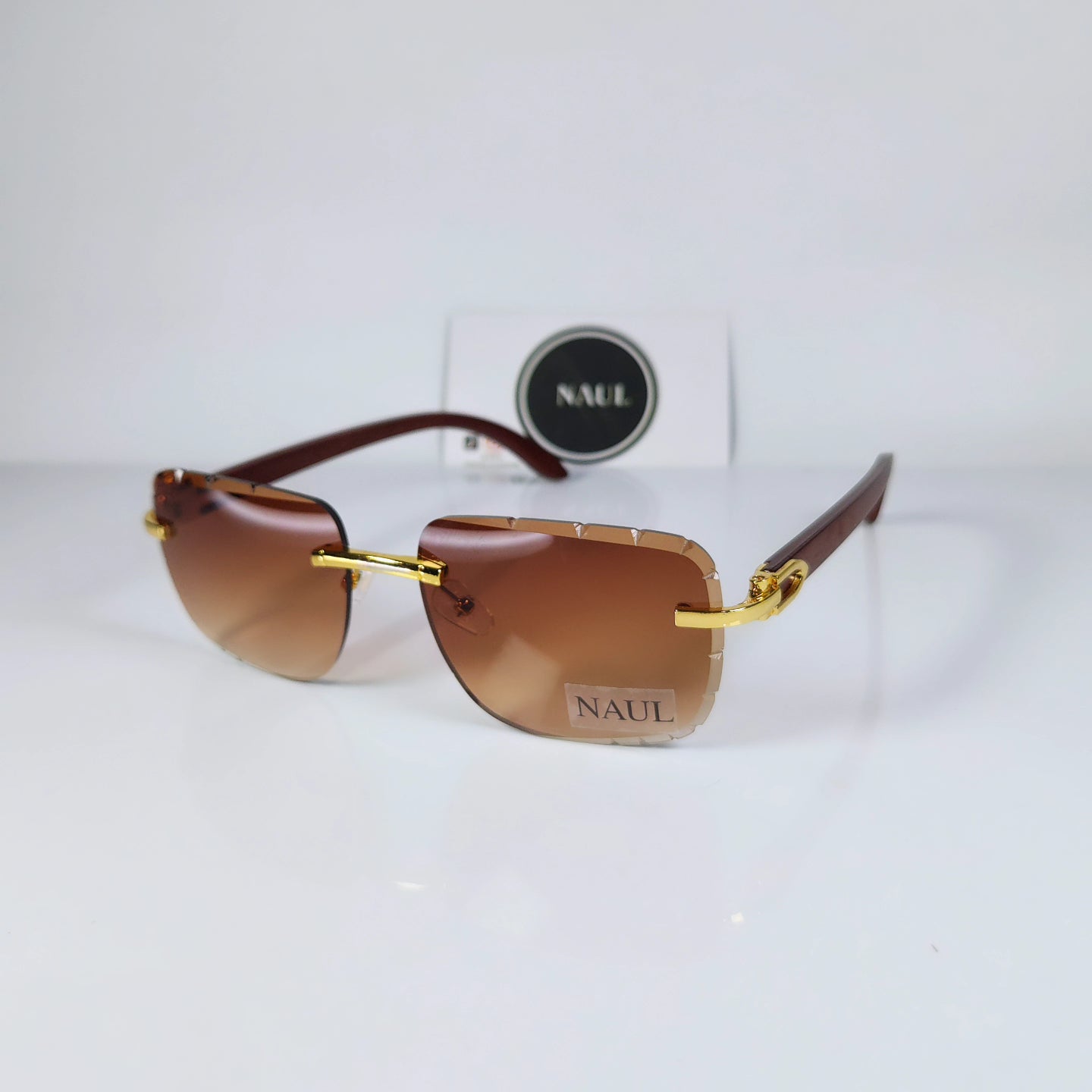 Rimless shades by Naul