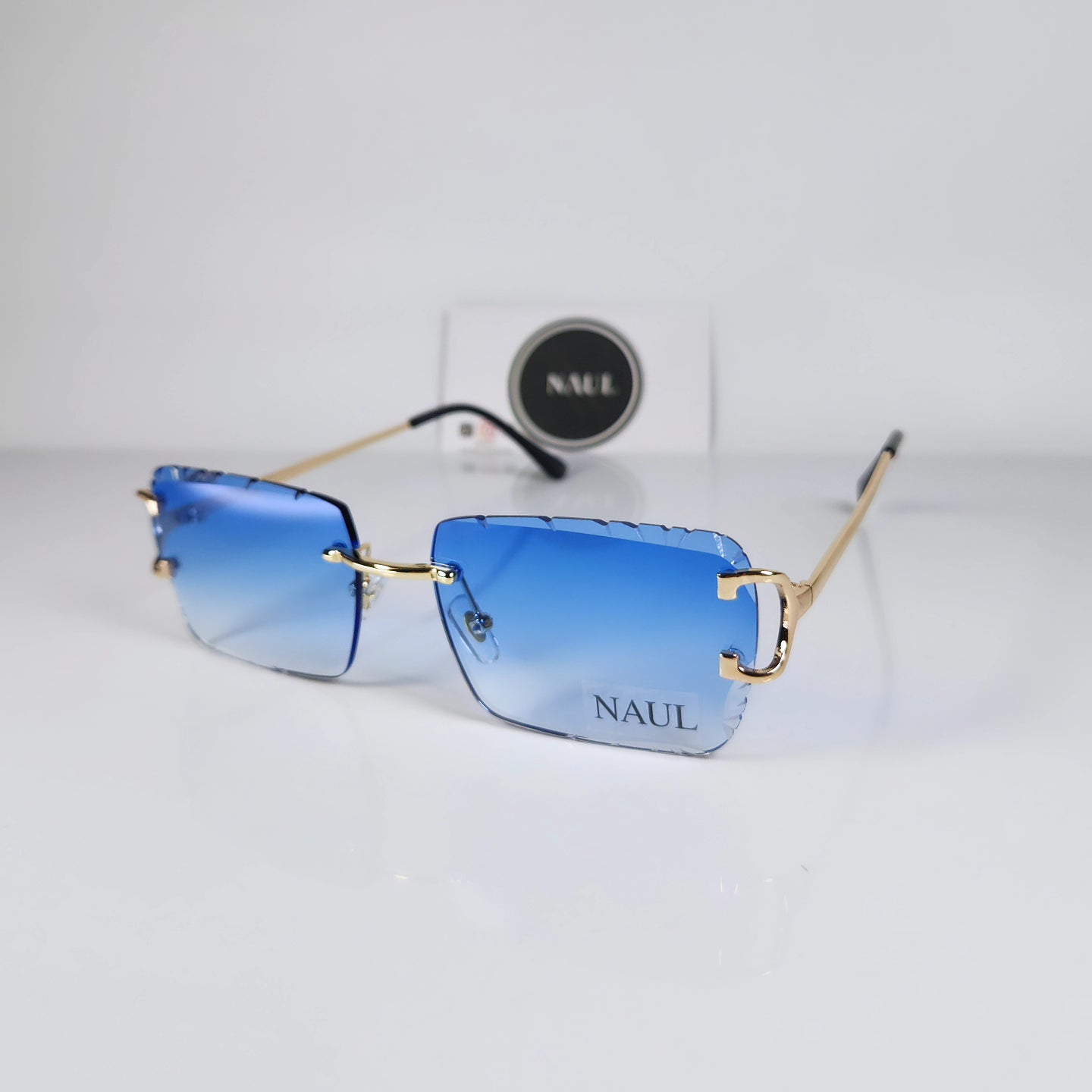 Rimless shades by Naul