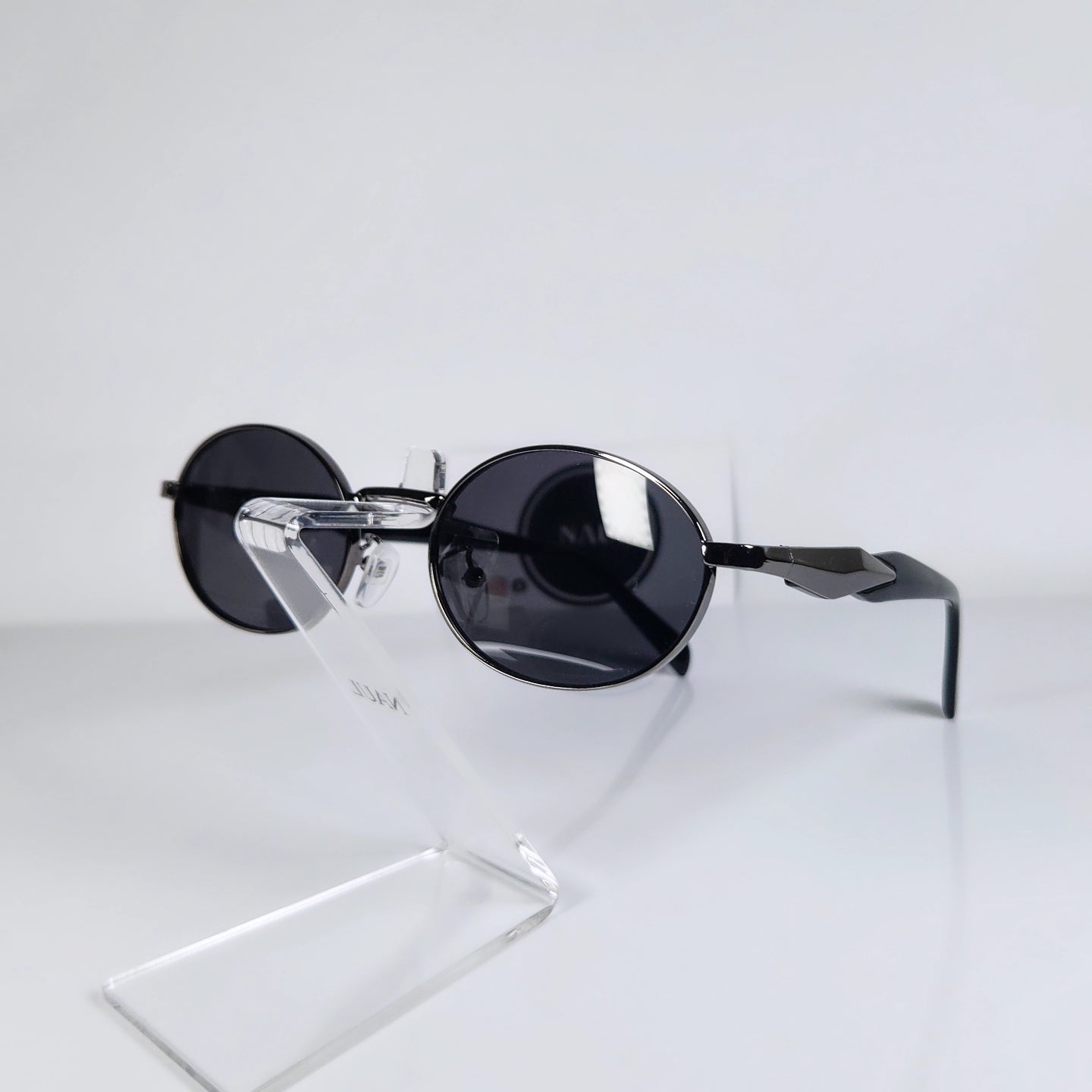 Metallic shades by Naul