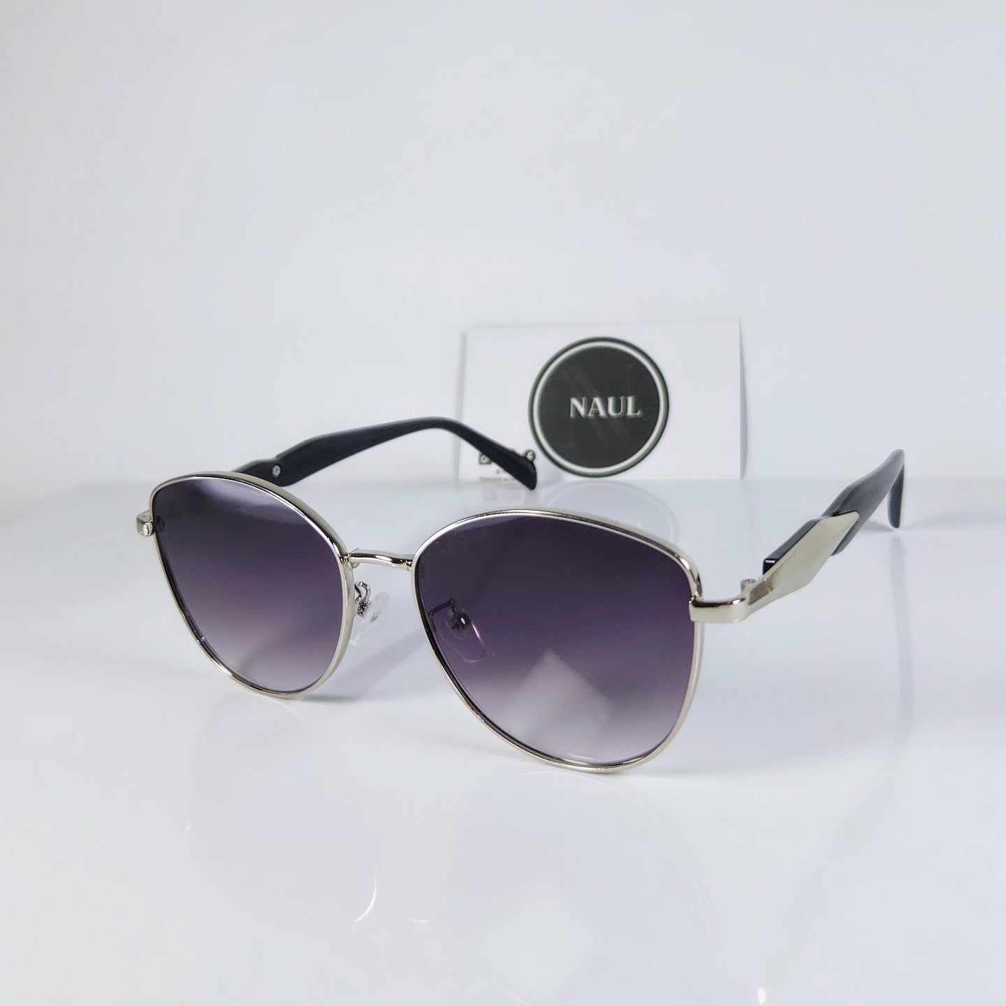Metallic shades by Naul