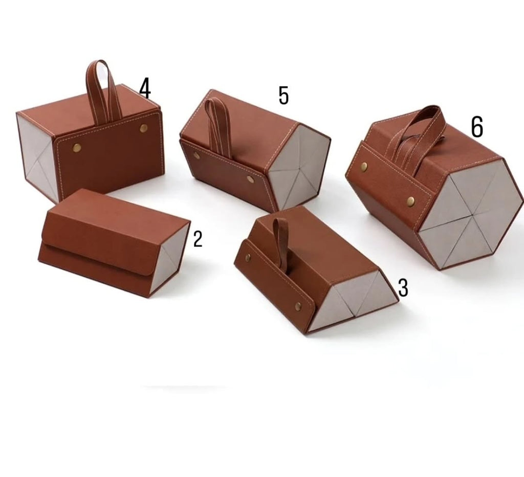 Compartment case