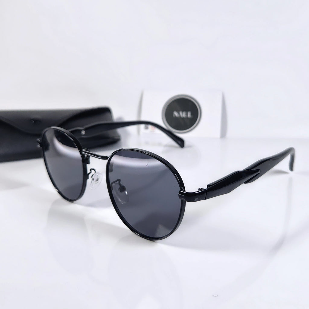 Metallic shades by Naul